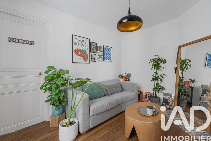 Vente appartement à Paris (75010) : appartement 2 pièces 23 m² — 3