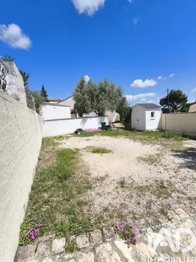 House in Rochefort-du-Gard (30650)