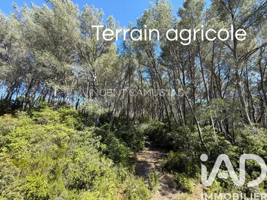 Terrain agricole  à La Cadière-d'Azur (83740)