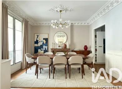 Apartment in Paris (75013)