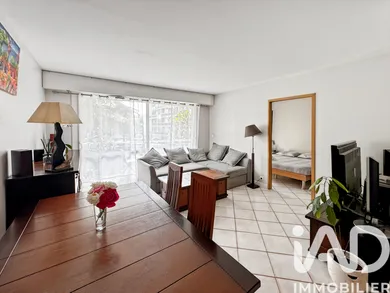 Apartment in Palaiseau (91120)