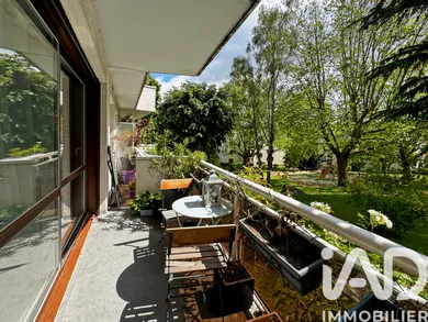 Apartment in Palaiseau (91120)