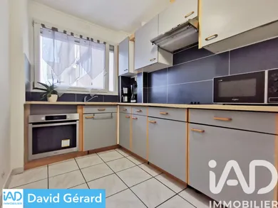 Apartment in Savigny-sur-Orge (91600)