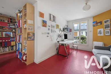 Apartment in Paris (75011)