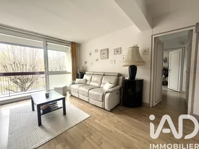 Appartement à Saint-Denis (93200)