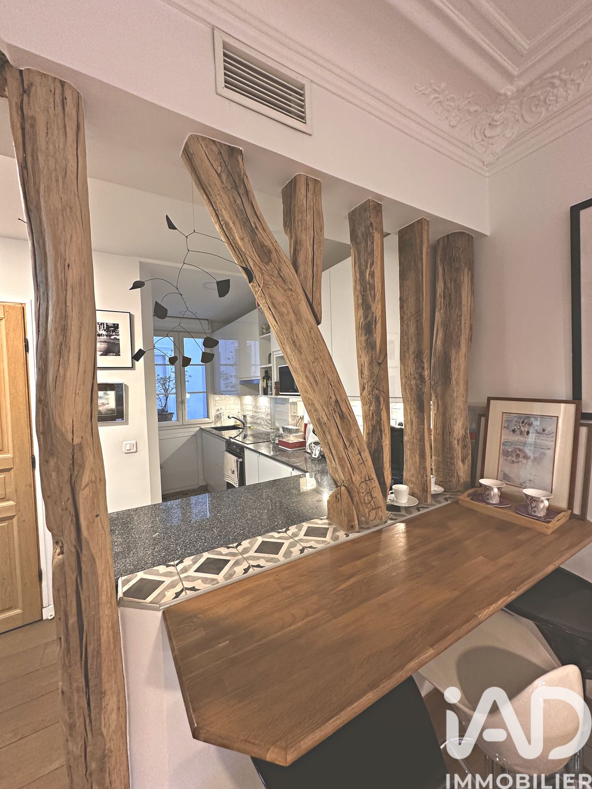 Appartement 5 pièces de 77 m² à Paris (75004)