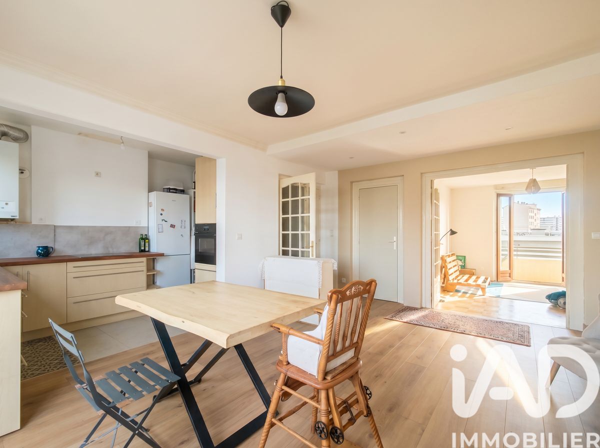 Vente appartement à Lyon (69008) : appartement 4 pièces 75 m²