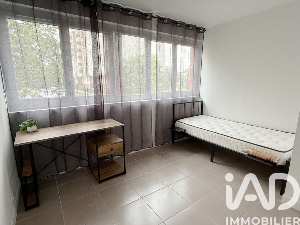 Appartement 4 pièces de 62 m² à Massy (91300)