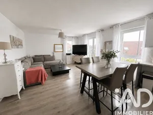 Apartment in Noiseau (94880)