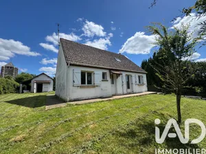 Maison traditionnelle à Lixy (89140)