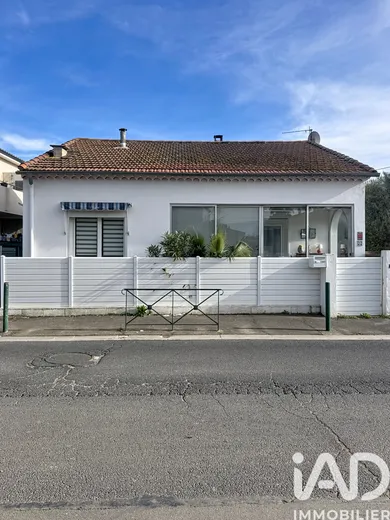 Maison à Villeneuve-lès-Béziers (34420)