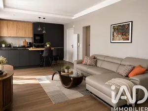 Apartment in Saint-Maur-des-Fossés (94210)