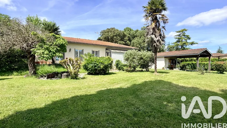 Maison 5 pièces 104 m² · à Mirande · 104 m² · 237 000 €