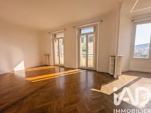 Apartment in Marseille (13008)