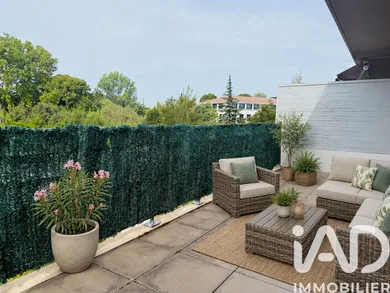 Appartement à Aix-en-Provence (13090)