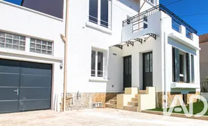 Maison à Saint-Denis (93200)
