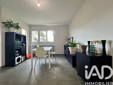 Apartment in Toulon (83200)