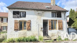 Maison à Bologne (52310)