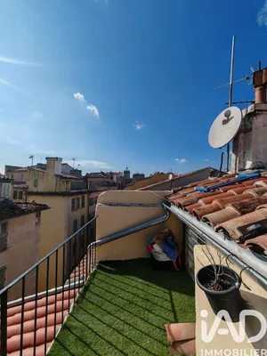 Apartment in Toulon (83000)