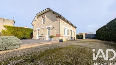House in Menneville - Villeneuve sur Aisne (02190)