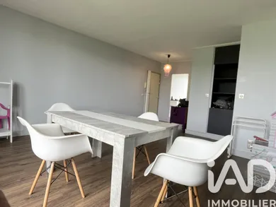 Apartment in Saint-Michel-sur-Orge (91240)