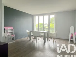 Apartment in Saint-Michel-sur-Orge (91240)