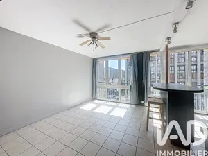 Appartement à Meudon-La-Foret (92360)
