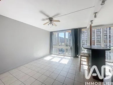 Appartement à Meudon-La-Foret (92360)