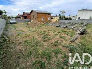 Building plot in Saint-Louis (97421)