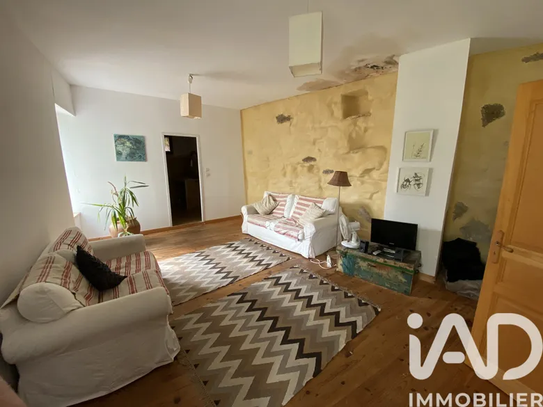 Maison 5 pièces 120 m² · à Arboras · 120 m² · 244 000 €