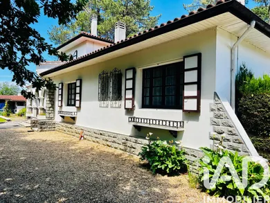 Maison à Saint-Jean-de-Luz (64500)