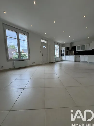 Apartment in Mitry-Mory (77290)