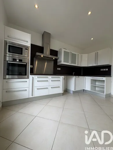Apartment in Mitry-Mory (77290)