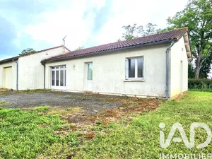 Maison traditionnelle à Saint-Hilaire-la-Palud (79210)