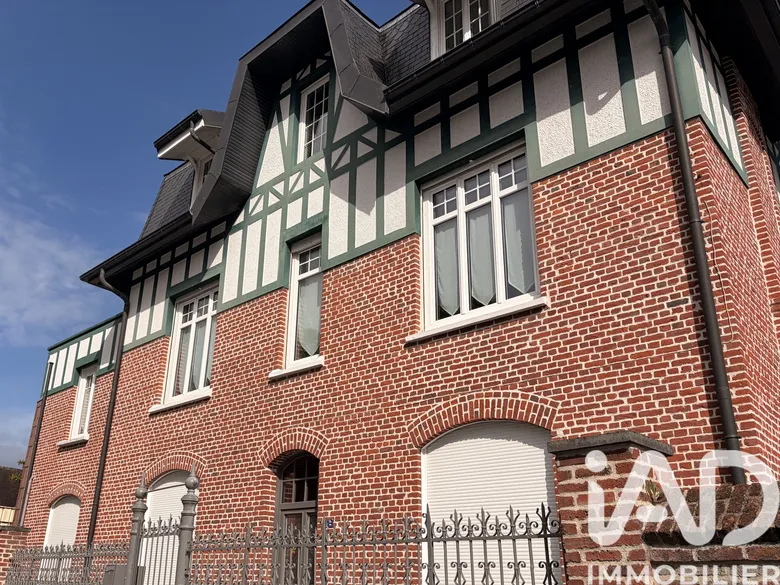 Maison 11 pièces 305 m² · à Liévin · 305 m² · 584 000 €