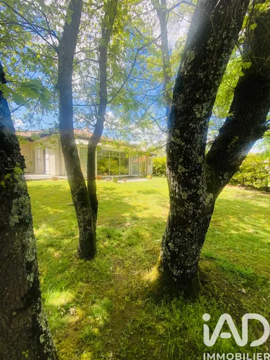 Maison traditionnelle à Artigues-près-Bordeaux (33370)
