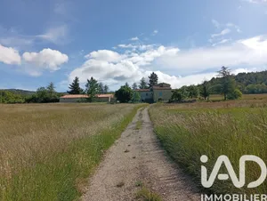 Domaine à montauban sur l'ouveze (26170)