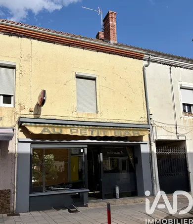 Immeuble à Gueugnon (71130)