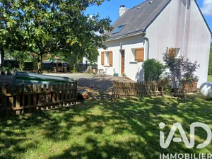House in Saint-Vincent-sur-Oust (56350)