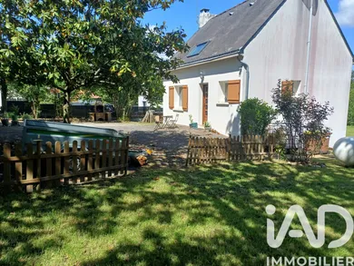 House in Saint-Vincent-sur-Oust (56350)