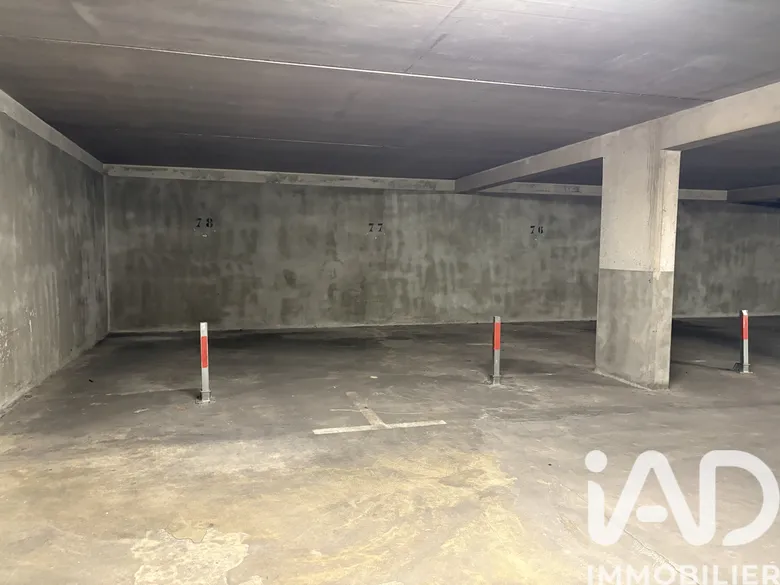 Parking 12 m² · à Montpellier · 12 m² · 18 600 €