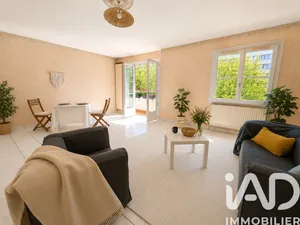 Apartment in Grenoble (38000)