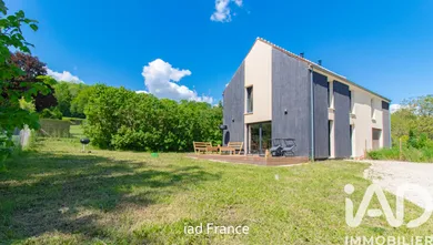 House in Rosay (78790)