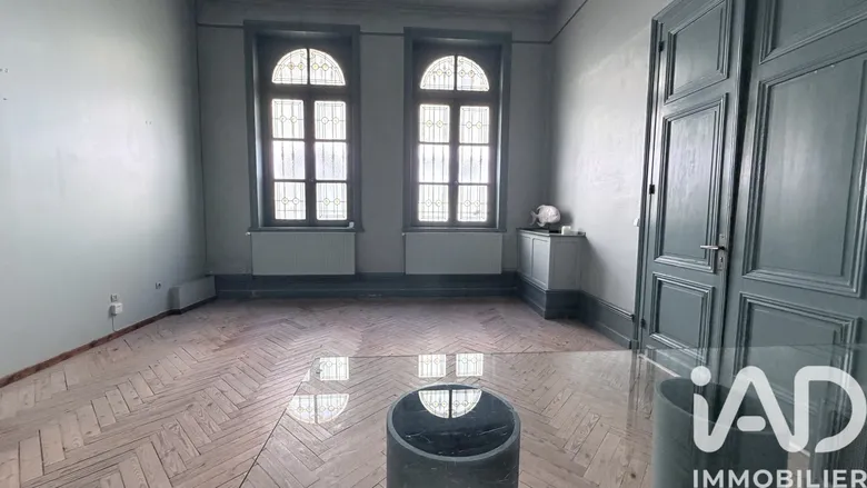 Maison 8 pièces 215 m² · à Douai · 215 m² · 250 000 €