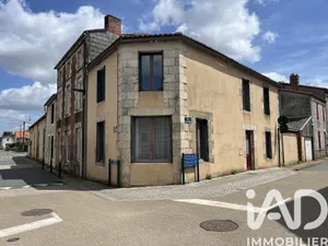 Maison à Saint-Amand-sur-Sèvre (79700)