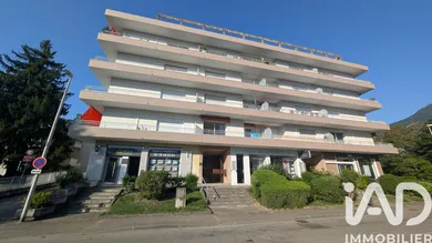 Apartment in Meylan (38240)