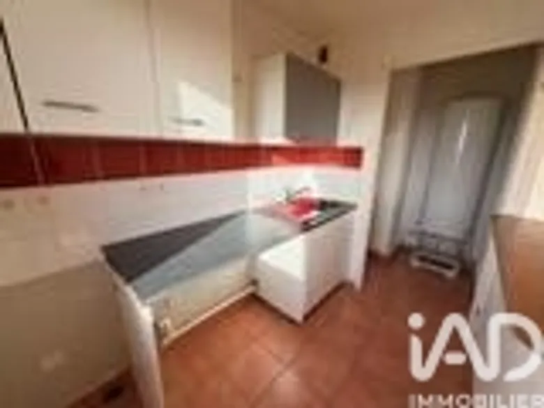 Appartement 3 pièces 70 m² · à Carcassonne · 70 m² · 75 000 €