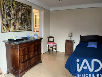 Maison de village à Laval-de-Cère (46130)