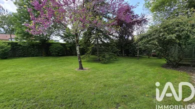 Terrain à bâtir à Bessines (79000)