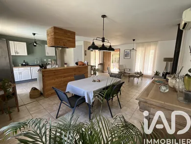 Maison à Sanilhac-Sagriès (30700)